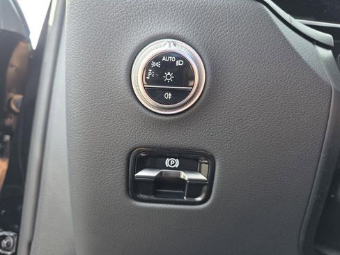 New 2026 Mercedes-Benz GLC 300 4MATIC image 13