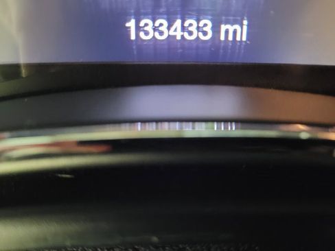 Used 2019 Jeep Grand Cherokee Limited image 3