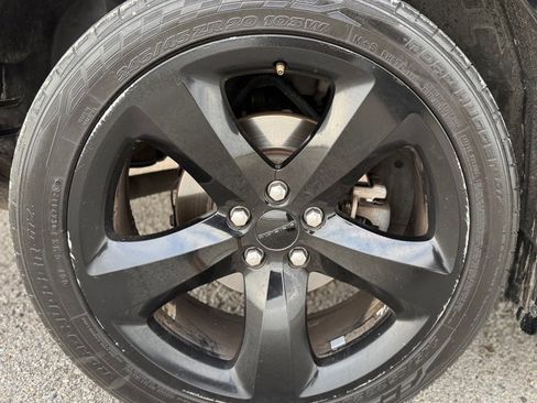 Used 2014 Dodge Charger R/T w/ Blacktop Package image 19