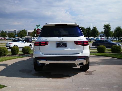 Certified 2026 Mercedes-Benz GLB 250 4MATIC image 7