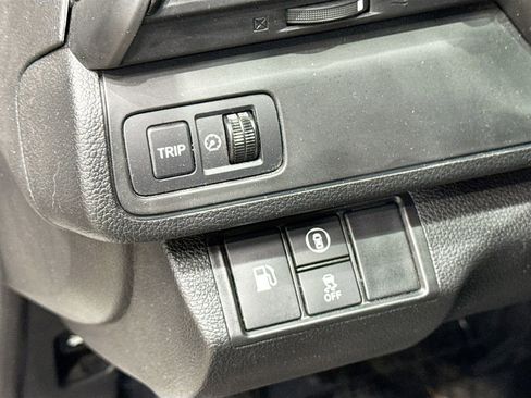 Used 2021 Honda Insight EX image 17