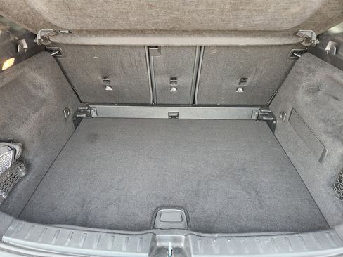 Used 2025 Mercedes-Benz GLA 250 4MATIC image 31