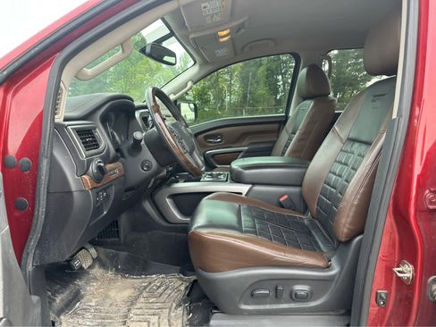 Used 2017 Nissan Titan Platinum Reserve AWD/4WD image 9