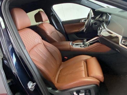 Used 2023 BMW X6 xDrive40i w/ M Sport Package AWD/4WD image 6