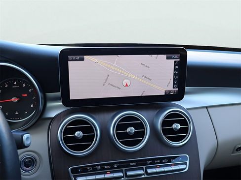 Used 2020 Mercedes-Benz C 300 4MATIC Sedan image 22