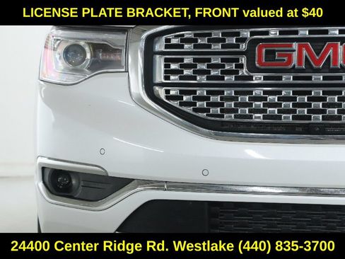 Used 2019 GMC Acadia Denali w/ Technology Package AWD/4WD image 7