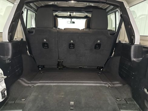 Used 2020 Jeep Wrangler Unlimited Sport S AWD/4WD image 20