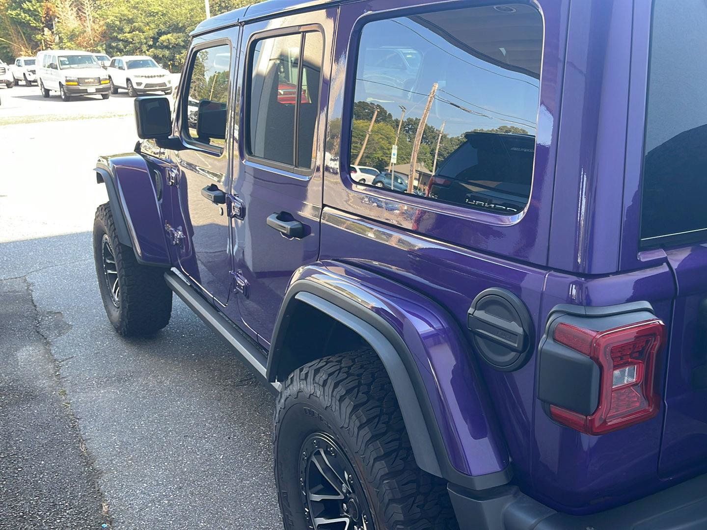 Used 2026 Jeep Wrangler Unlimited Rubicon AWD/4WD image 9
