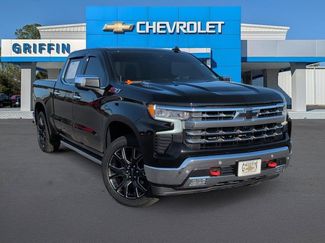 Used 2025 Chevrolet Silverado 1500 LTZ video 1