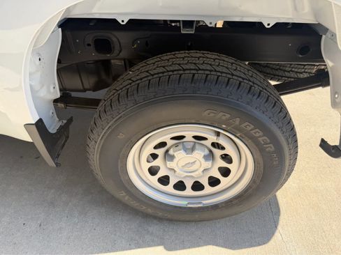 New 2026 Chevrolet Silverado 1500 W/T w/ WT Safety Package AWD/4WD image 12