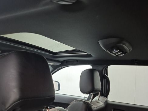 Used 2024 Dodge Durango R/T w/ Blacktop Package image 5