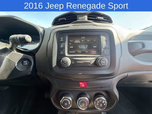 Used 2016 Jeep Renegade Sport w/ Power & Air Group AWD/4WD image 17