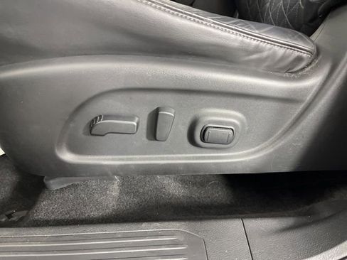 Used 2019 Nissan Murano Platinum w/ Cargo Package image 36