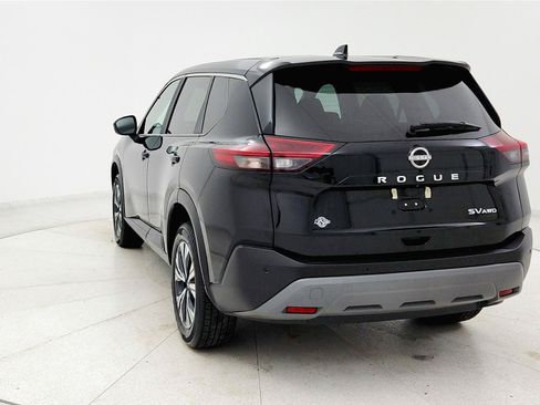 Used 2023 Nissan Rogue SV AWD/4WD image 4