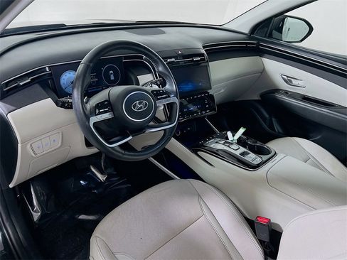 Used 2024 Hyundai Tucson Limited image 10