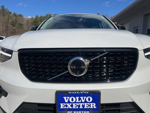 New 2026 Volvo XC40 B5 Plus w/ Protection Package Premier AWD/4WD image 11