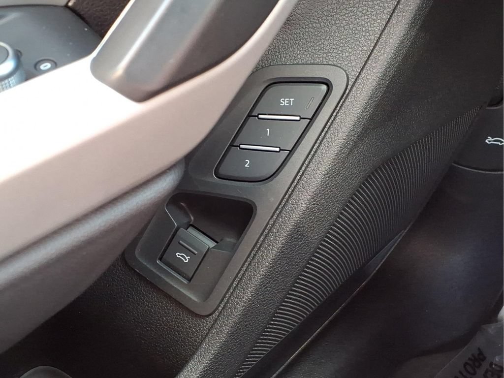 Used 2024 Audi Q3 2.0T Premium AWD/4WD image 21