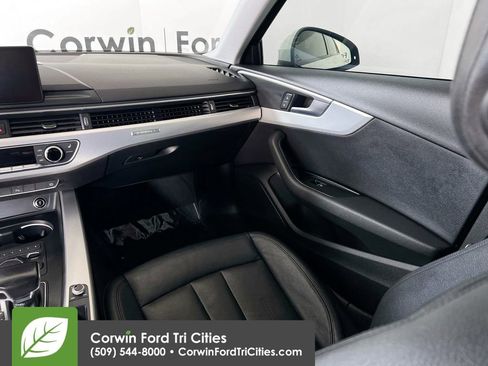 Used 2017 Audi A4 2.0T Premium image 28
