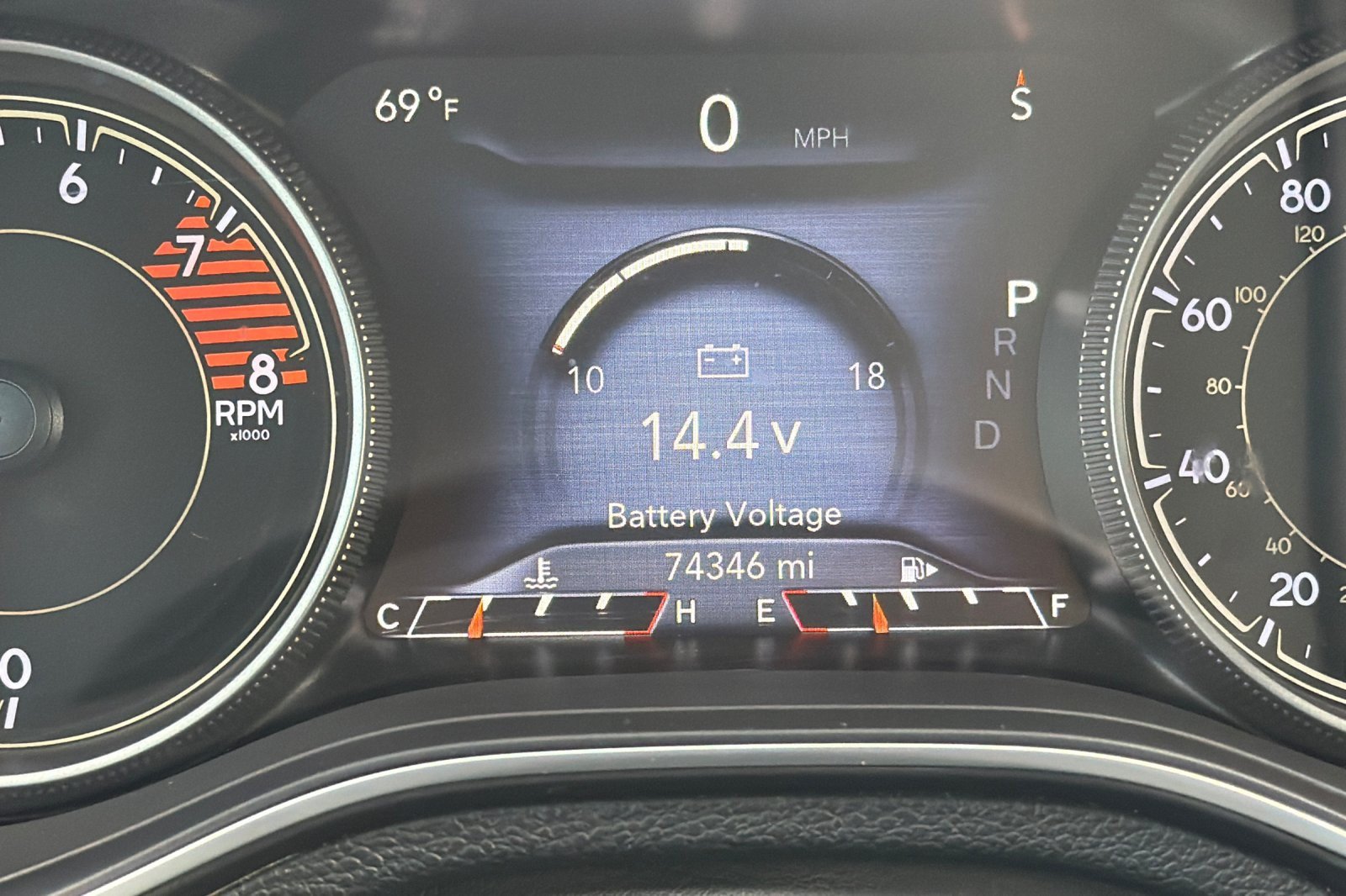 Used 2020 Jeep Cherokee Trailhawk AWD/4WD image 22