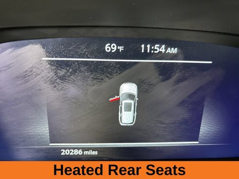 Used 2024 Nissan Pathfinder Platinum w/ Cargo Package AWD/4WD image 16