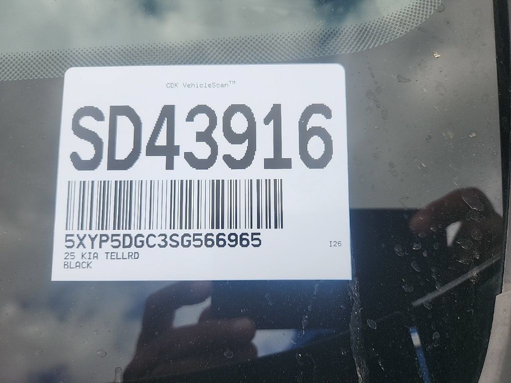 Certified 2025 Kia Telluride SX Prestige X-Line AWD/4WD image 5