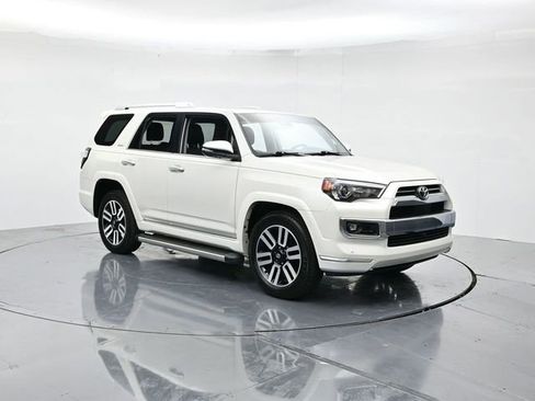 Used 2023 Toyota 4Runner Limited image 2
