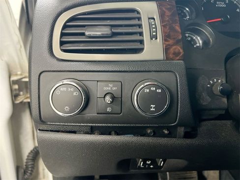 Used 2014 GMC Sierra 2500 Denali image 17