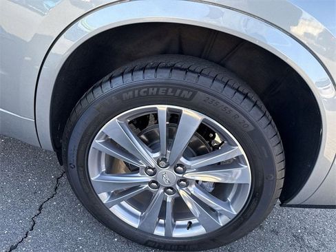 Used 2023 Cadillac XT6 Premium Luxury image 34