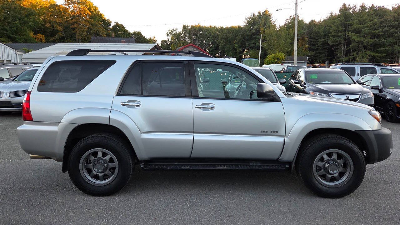 Used 2007 Toyota 4Runner SR5 AWD/4WD image 19