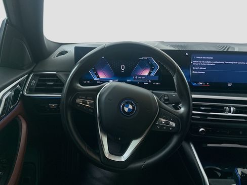 Used 2023 BMW i4 eDrive35 w/ Premium Package RWD image 17
