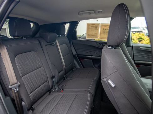 Used 2024 Ford Escape Active w/ Cold Weather Package FWD image 17