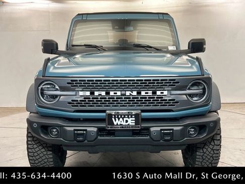 Used 2023 Ford Bronco Badlands w/ Sasquatch Package AWD/4WD image 8