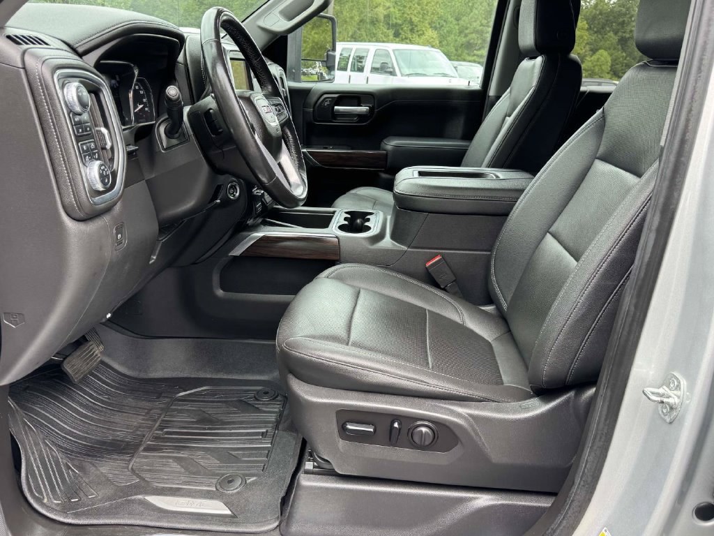 Used 2021 GMC Sierra 1500 SLT w/ Technology Package AWD/4WD image 21