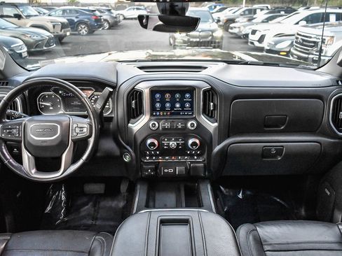 Used 2021 GMC Sierra 3500 Denali w/ Denali Ultimate Package image 11