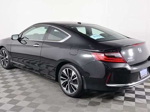 Used 2017 Honda Accord EX image 8
