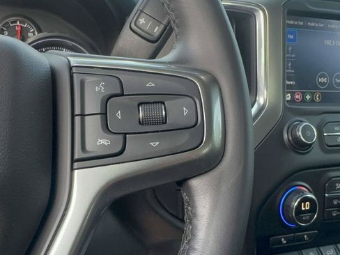 Used 2020 Chevrolet Silverado 1500 RST w/ Convenience Package AWD/4WD image 22