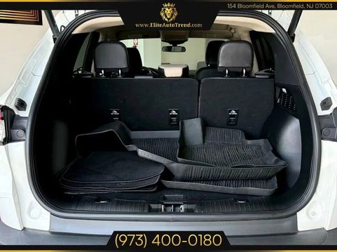 Used 2020 Ford Escape SEL image 28