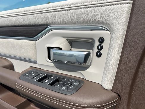 New 2025 RAM 2500 Laramie image 18