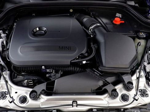 New 2026 MINI Cooper 2-Door Hardtop image 22