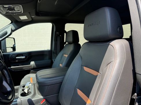 Used 2023 GMC Sierra 3500 AT4 w/ AT4 Premium Plus Package AWD/4WD image 23