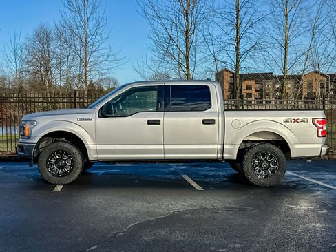 Used 2019 Ford F150 XLT image 6