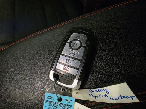 Used 2021 Ford Escape SEL w/ SEL Stealth AWD Package image 10