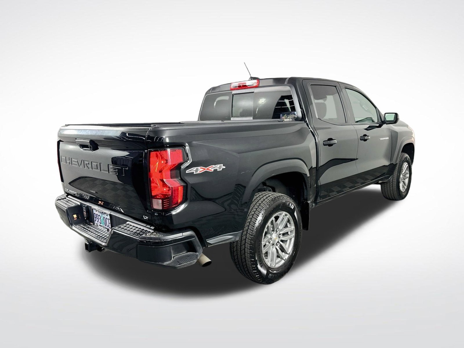 Used 2024 Chevrolet Colorado LT w/ LT Convenience Package AWD/4WD image 8