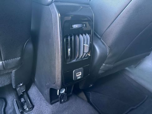 Used 2025 Jeep Compass Limited AWD/4WD image 23