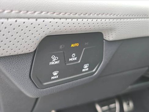 New 2026 Volkswagen Atlas Peak Edition AWD/4WD image 7