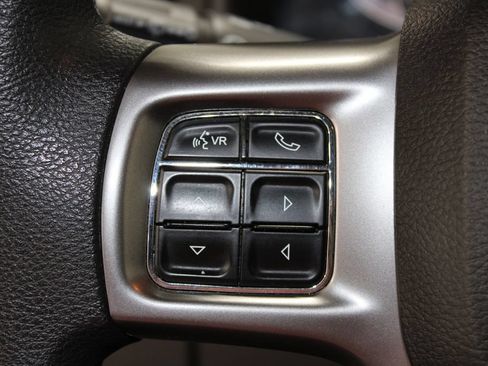 Used 2024 RAM 1500 Classic SLT AWD/4WD image 39