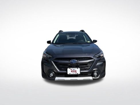 Certified 2023 Subaru Outback Limited AWD/4WD image 4