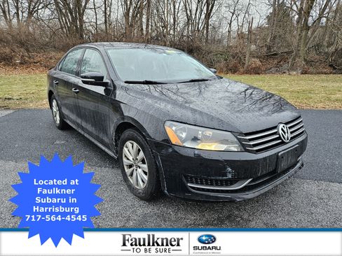 Used 2013 Volkswagen Passat 2.5 S image 1