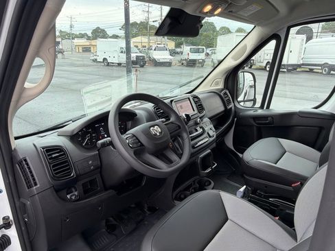 New 2025 RAM ProMaster 1500 w/ Power Group FWD image 8