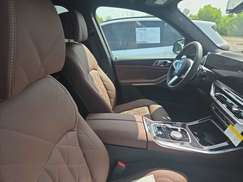 New 2026 BMW X5 xDrive40i AWD/4WD image 12